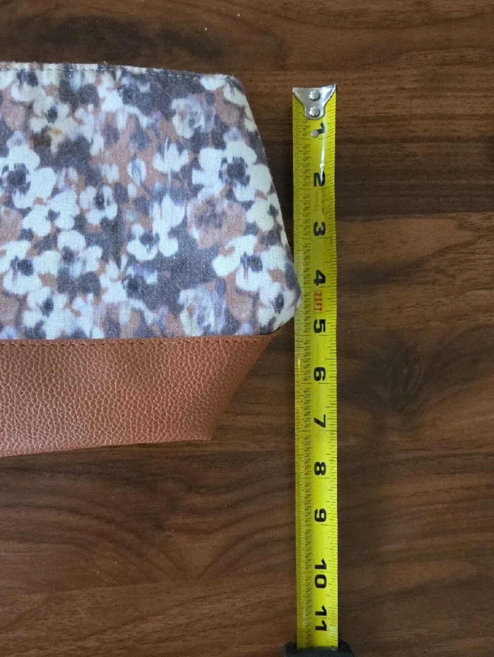 Lucky Brand Floral Cosmetic Pouch in White, Brown and Tan